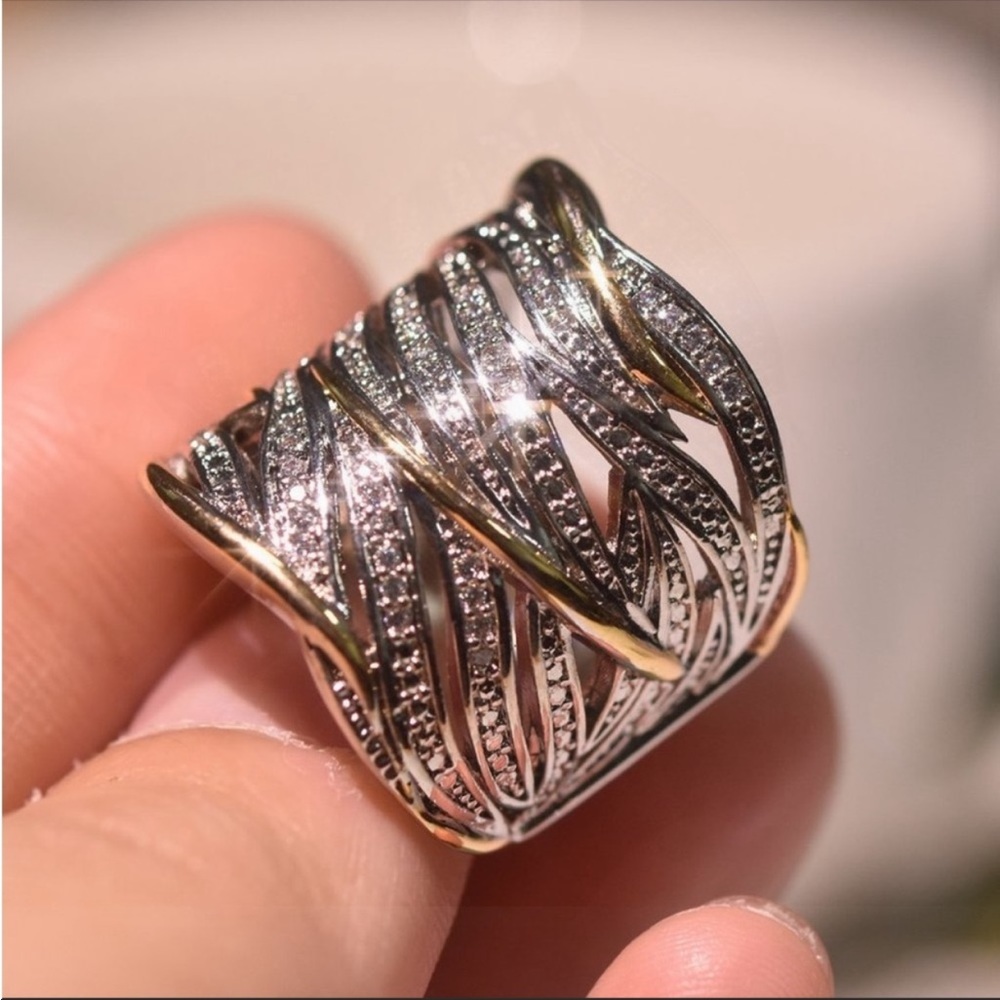 New Two Tone Luxury 925 Silver Beautiful Diamond Ring - Picture 2 of 6